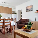 度假居 Fafarinka - Close To Krka National Park Konjevrate
