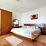Fafarinka - Close To Krka National Park * Konjevrate