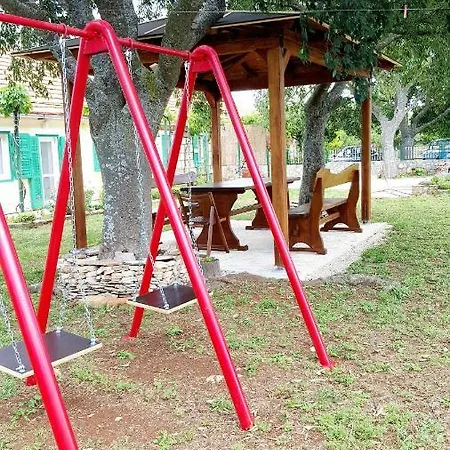 Fafarinka - Close To Krka National Park Konjevrate