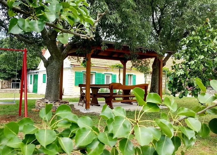 Fafarinka - Close To Krka National Park Vikendica *